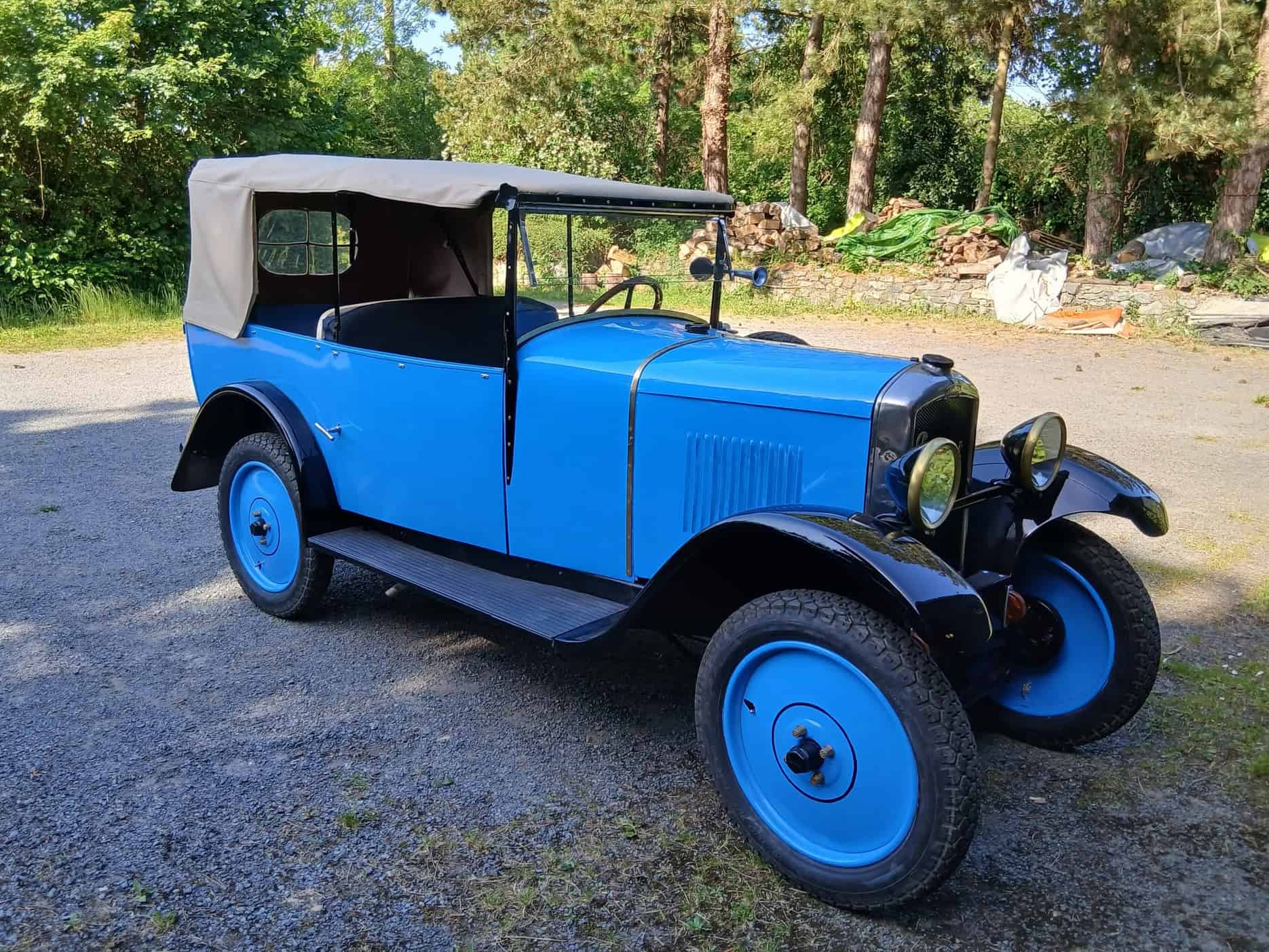 Capote sellerie peugeot 1927