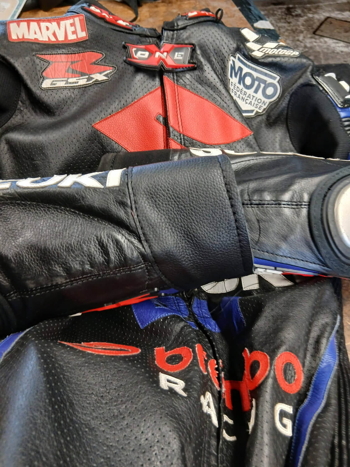 Combinaison moto